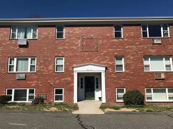 312 Regency Park Dr #312, Agawam, MA 01001