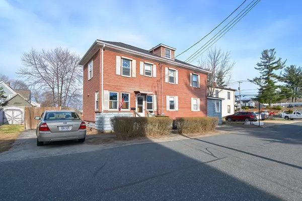 132-134 East Main St And 3 North St, Milford, MA 01757