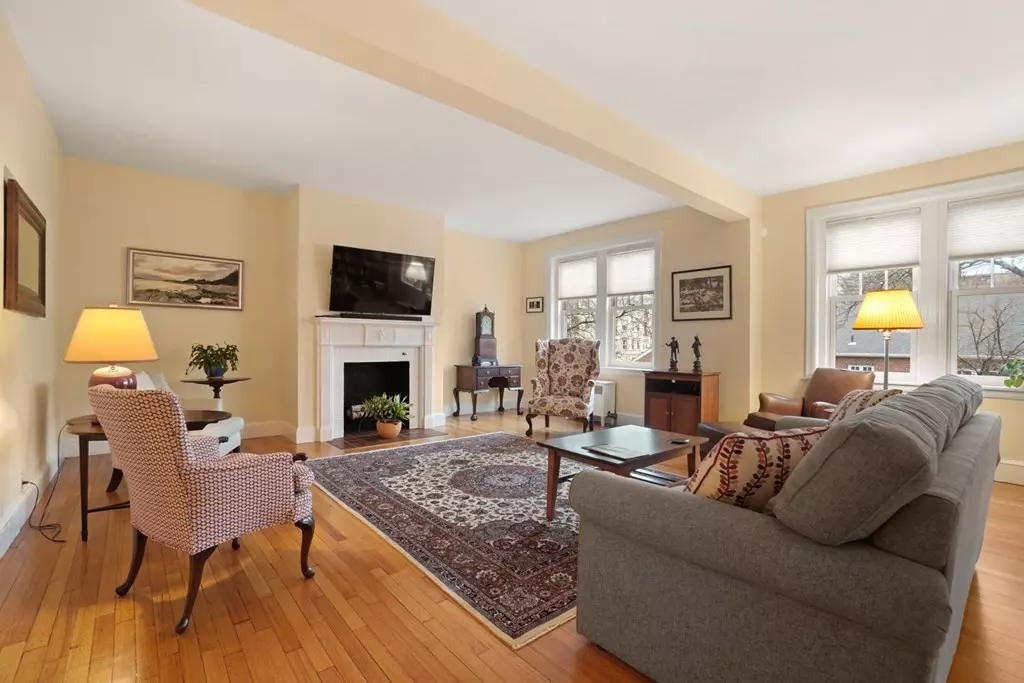 Brookline, MA 02446,60 Browne #3