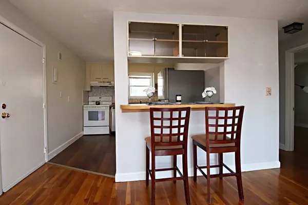 Saugus, MA 01906,36 Essex Street #6
