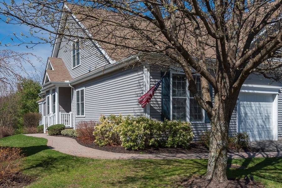 14 Larkspur Circle #14, Georgetown, MA 01833