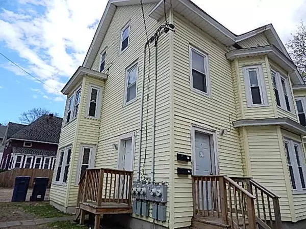 Ware, MA 01082,19-21 Aspen St