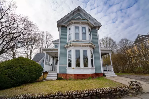 6 Wells Ave #D, Amesbury, MA 01913
