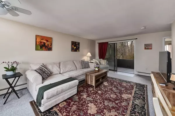 Amesbury, MA 01913,21 Adams Ct #21