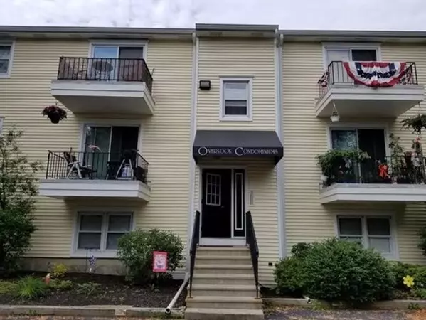 5300 N Main St #1, Fall River, MA 02720