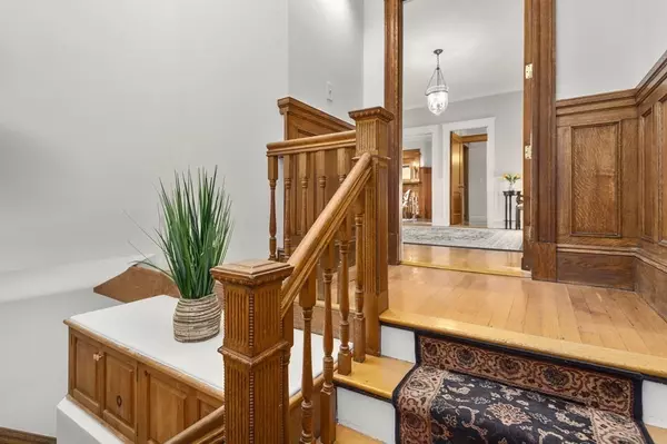 16 Claflin Rd #3, Brookline, MA 02445