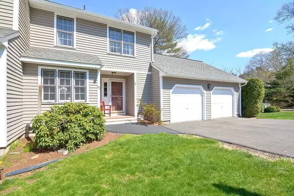 63 Laurelwood Drive #63, Hopedale, MA 01747