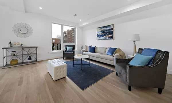 Boston, MA 02124,1173 Adams St #302