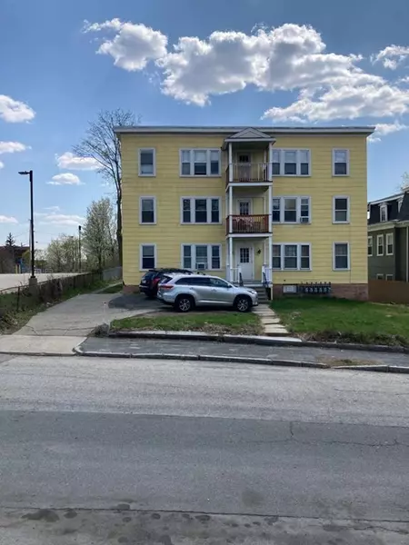 26 Catharine St, Worcester, MA 01605