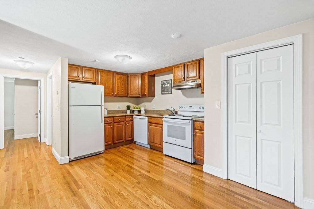 Everett, MA 02149,205 Ferry St #406