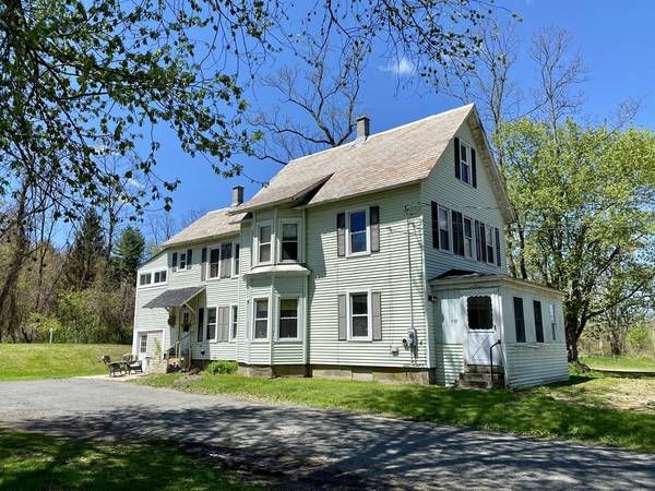 797 River Road, Deerfield, MA 01342