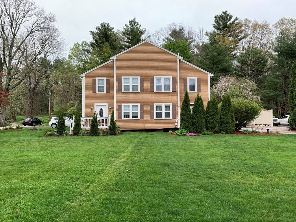 449 South St #B, Plainville, MA 02762