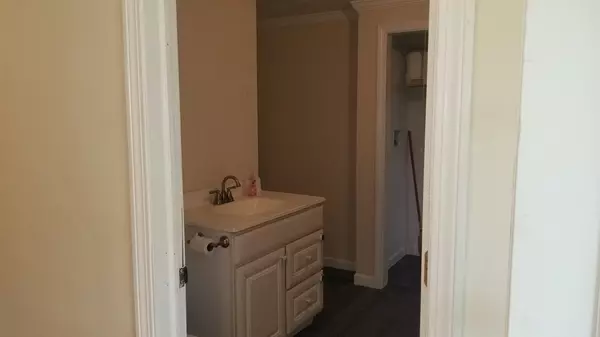 Agawam, MA 01001,88 South Street