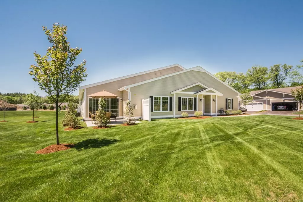 Auburn, MA 01501,33 Albert St #33