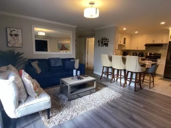 44 Johnson St #8, Fall River, MA 02723