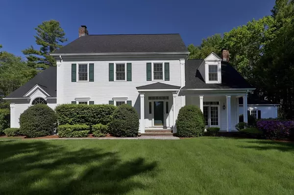 41 Delapa Cir, Westwood, MA 02090