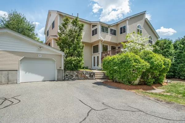 37 Cotton Mill Way #37, Uxbridge, MA 01569