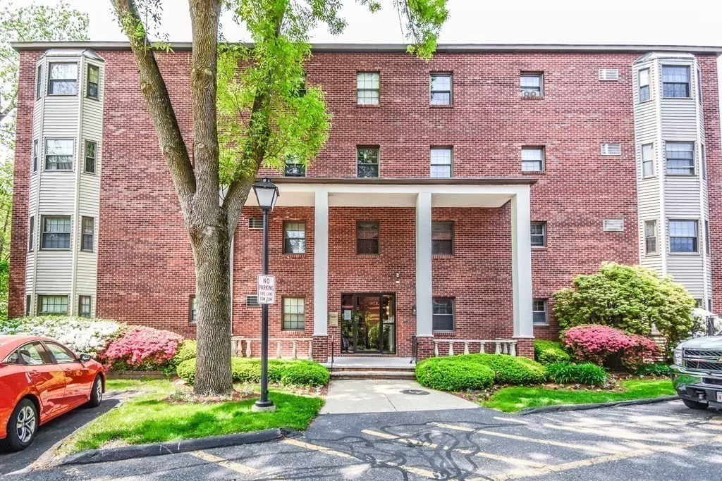 Waltham, MA 02451,16 Winter St., ##14B