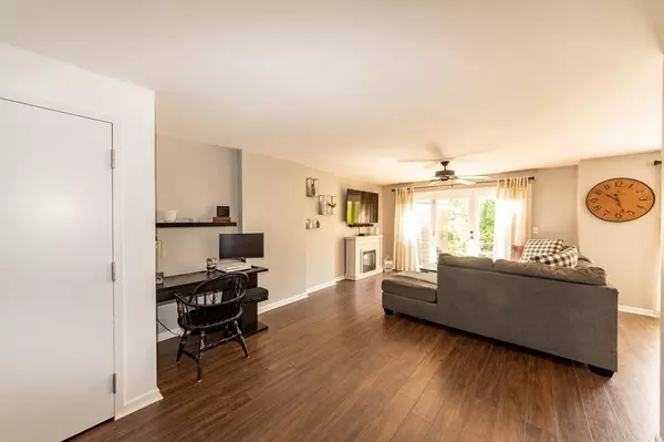 Blackstone, MA 01504,39 Hoyle Cir #39