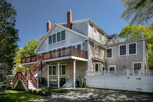 Marion, MA 02738,25 Main St #3