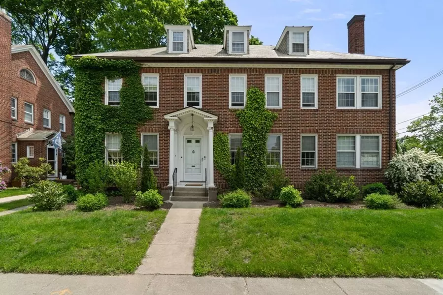 119 Washington Street, Newton, MA 02458