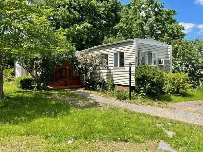 72 Eagle St, Ware, MA 01082