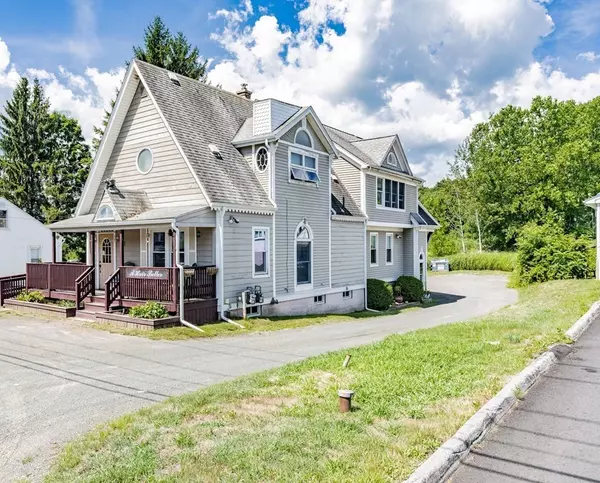 511 College Highway, Southwick, MA 01077