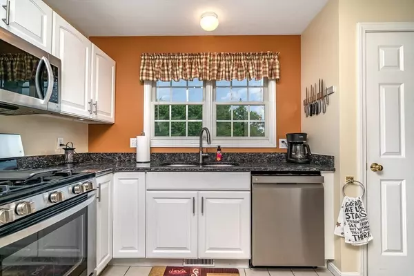 Abington, MA 02351,224 Thayer St #224