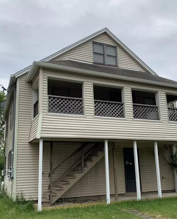 Agawam, MA 01001,927-929 Springfield Street