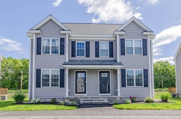 43 Riley Rd #43, Tyngsborough, MA 01879