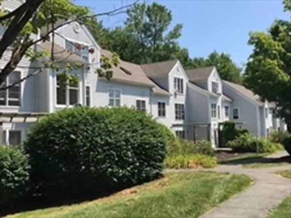 Amherst, MA 01002,25 Salem Pl #25