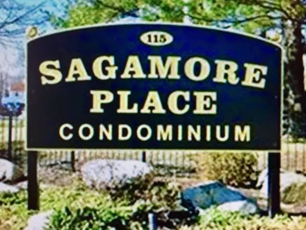 Quincy, MA 02171,115 W Squantum St #209