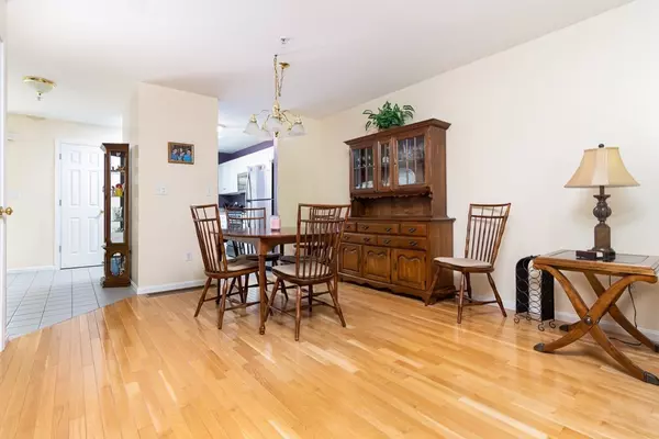 Abington, MA 02351,618 Thayer St #618