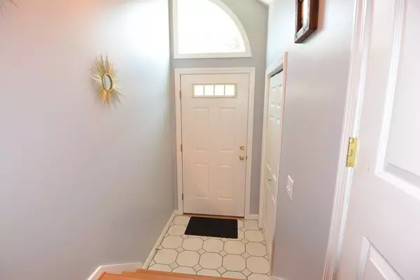 Marlborough, MA 01752,849 Boston Post Rd E #8F