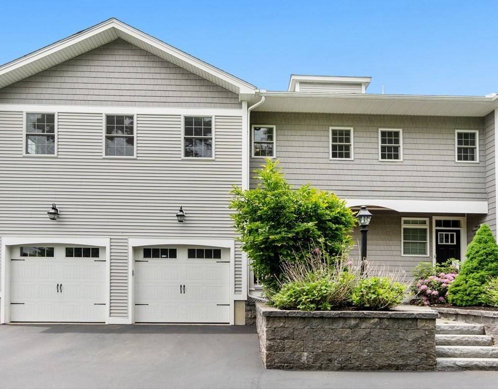 1 Sarah Jane Ct #1, Acton, MA 01720