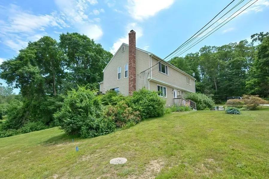 120 Cowell Rd #120, Wrentham, MA 02093