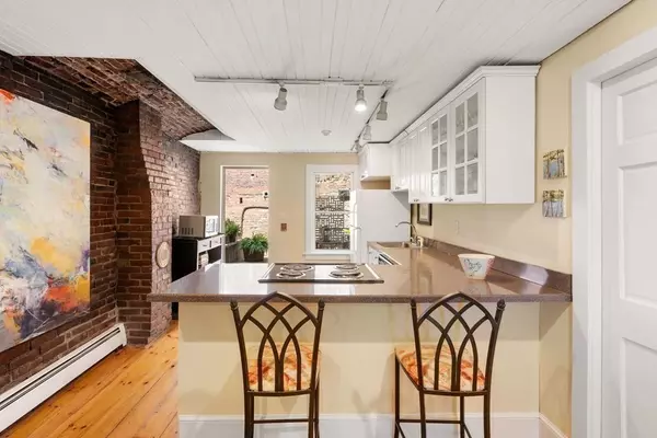 Boston, MA 02116,60 Melrose Street #1