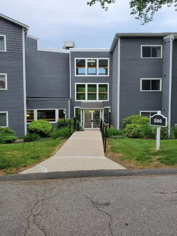 500 Colonial Dr #3, Ipswich, MA 01938