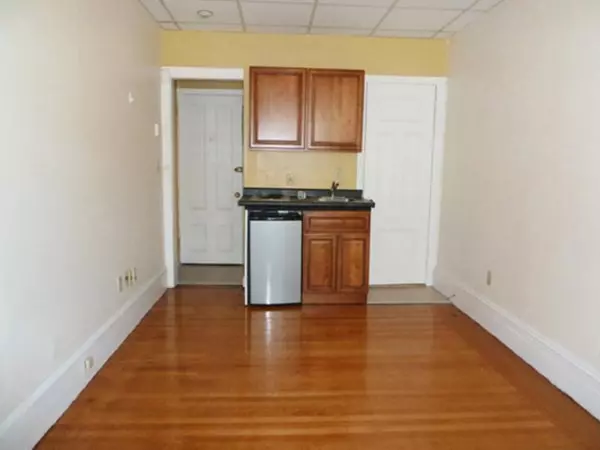 507 Beacon #12, Boston, MA 02115