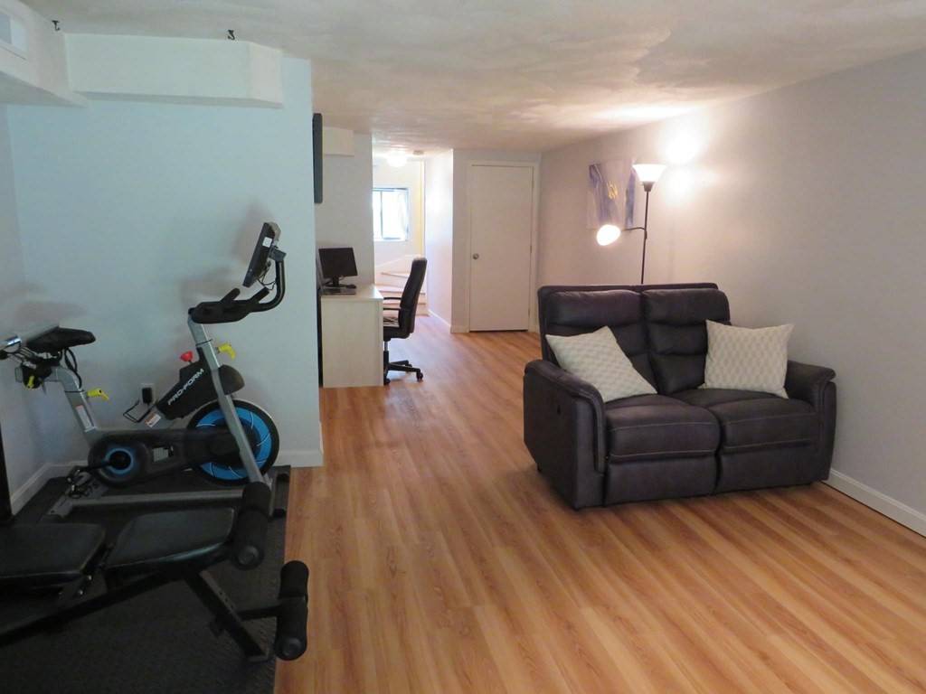 Haverhill, MA 01835,174 Farrwood Drive #174