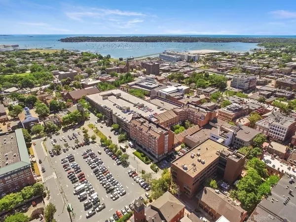 Salem, MA 01970,11 Church St #505