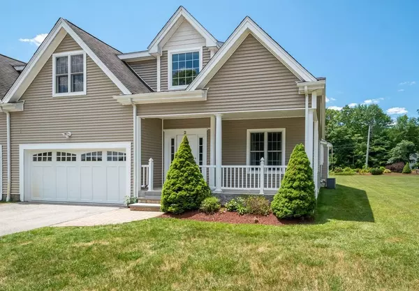 2 Nazneen Cir #2, Hopkinton, MA 01748