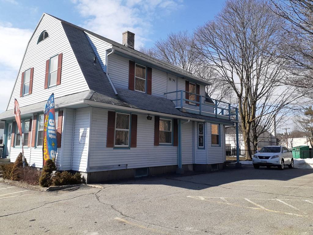 Worcester, MA 01603,1066 Main St