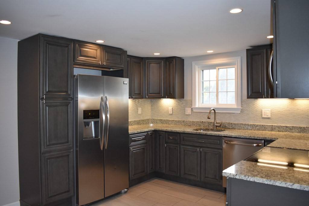 Beverly, MA 01915,40 West Dane Street #3