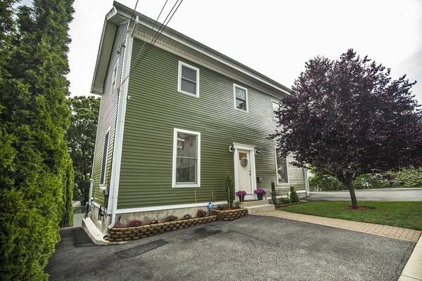 8 Court Street, Woburn, MA 01801