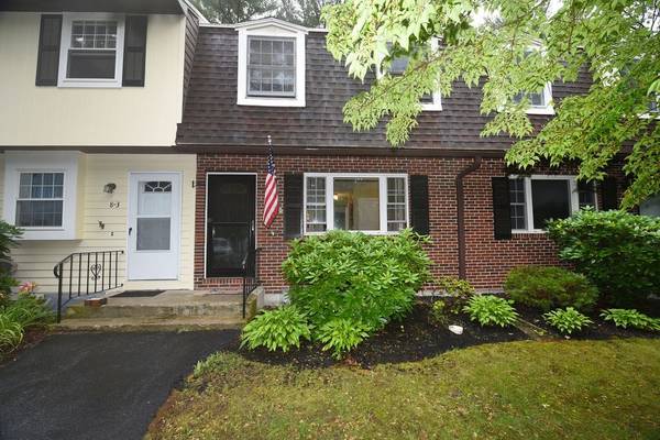 8-4 Treetop Lane #D4, Kingston, MA 02364