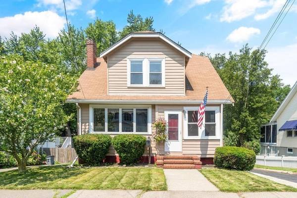 33 Pilgrim Rd, Milton, MA 02186