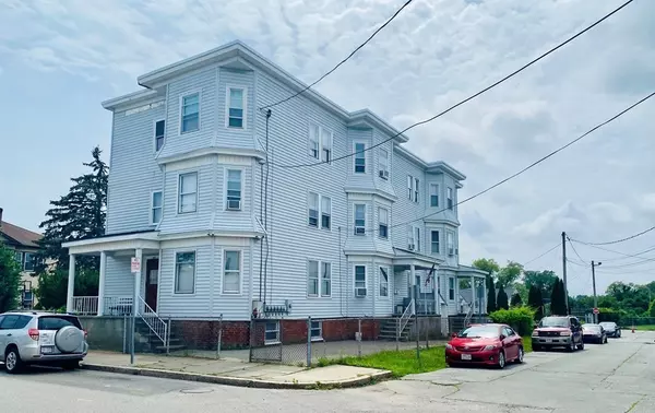 421 Alden St, Fall River, MA 02723