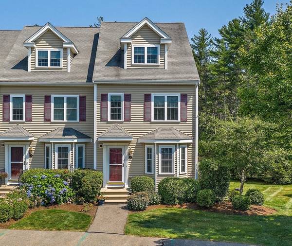 5 Copper Lantern Lane #5, Carver, MA 02330