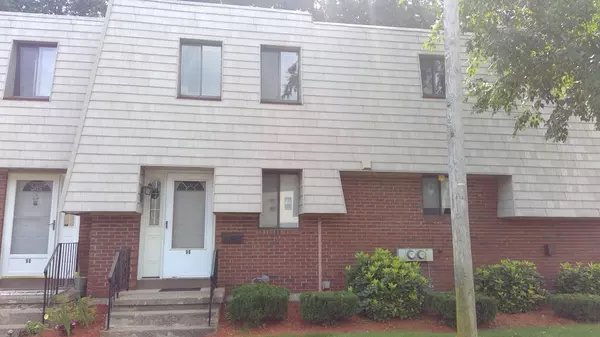 Agawam, MA 01001,96 Beekman Dr. #96